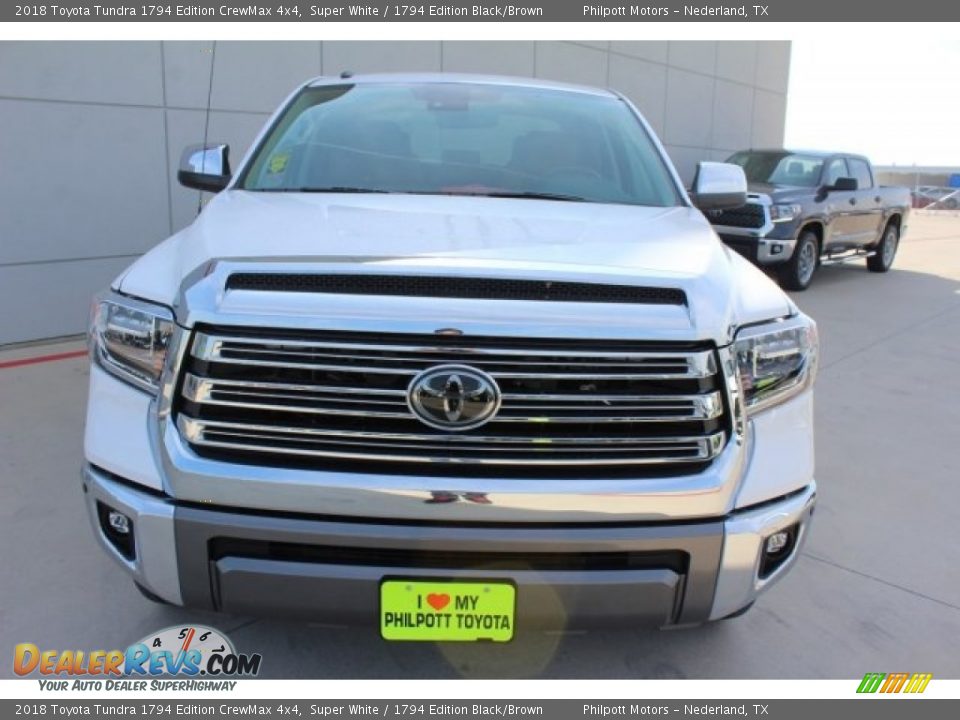 2018 Toyota Tundra 1794 Edition CrewMax 4x4 Super White / 1794 Edition Black/Brown Photo #2