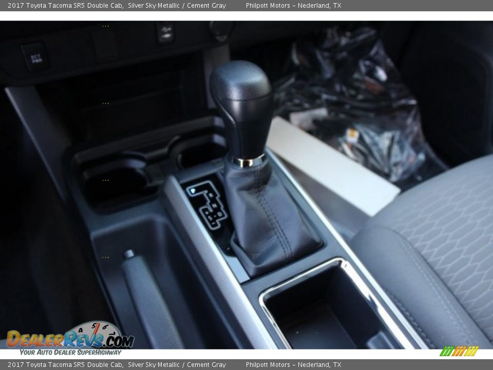 2017 Toyota Tacoma SR5 Double Cab Silver Sky Metallic / Cement Gray Photo #12
