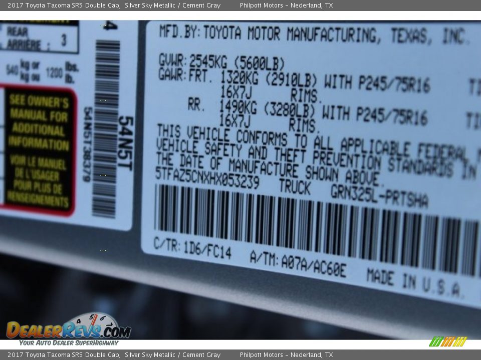 2017 Toyota Tacoma SR5 Double Cab Silver Sky Metallic / Cement Gray Photo #28