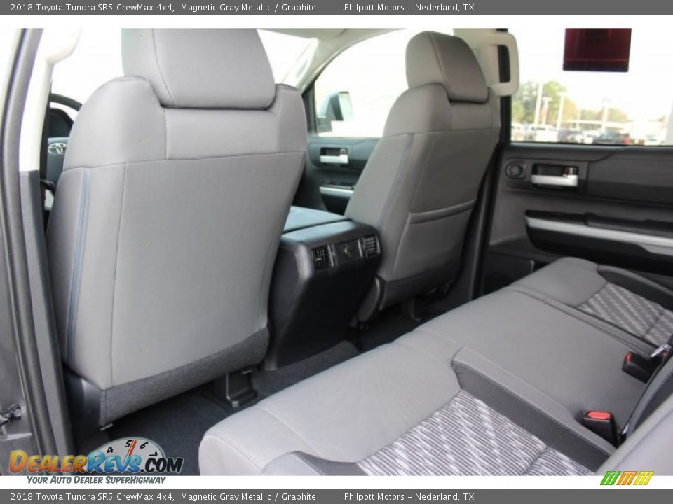 2018 Toyota Tundra SR5 CrewMax 4x4 Magnetic Gray Metallic / Graphite Photo #25