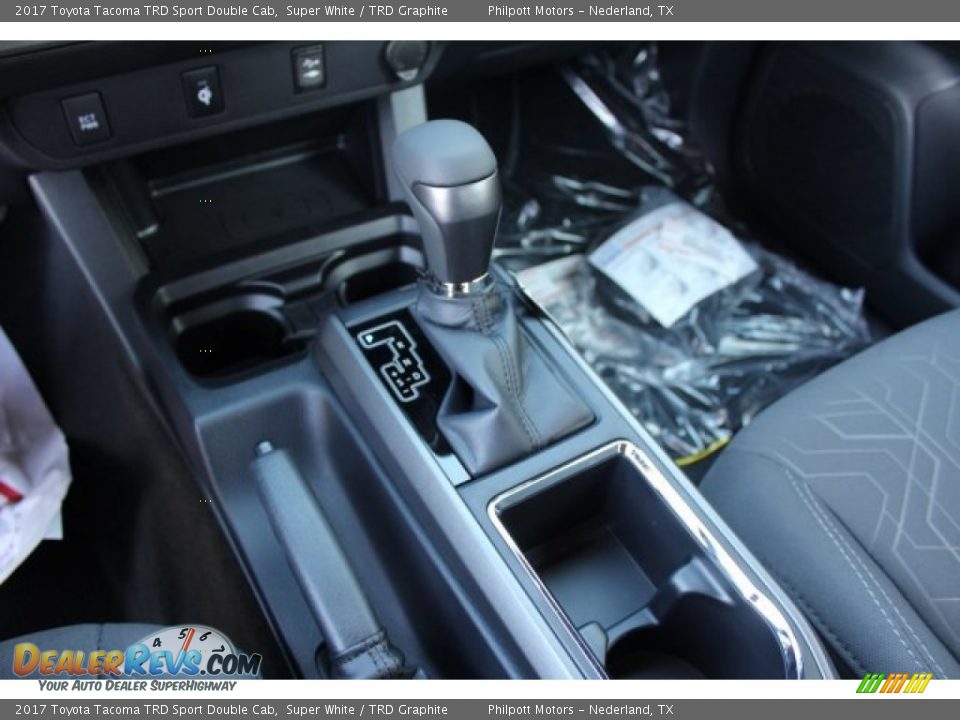 2017 Toyota Tacoma TRD Sport Double Cab Super White / TRD Graphite Photo #12