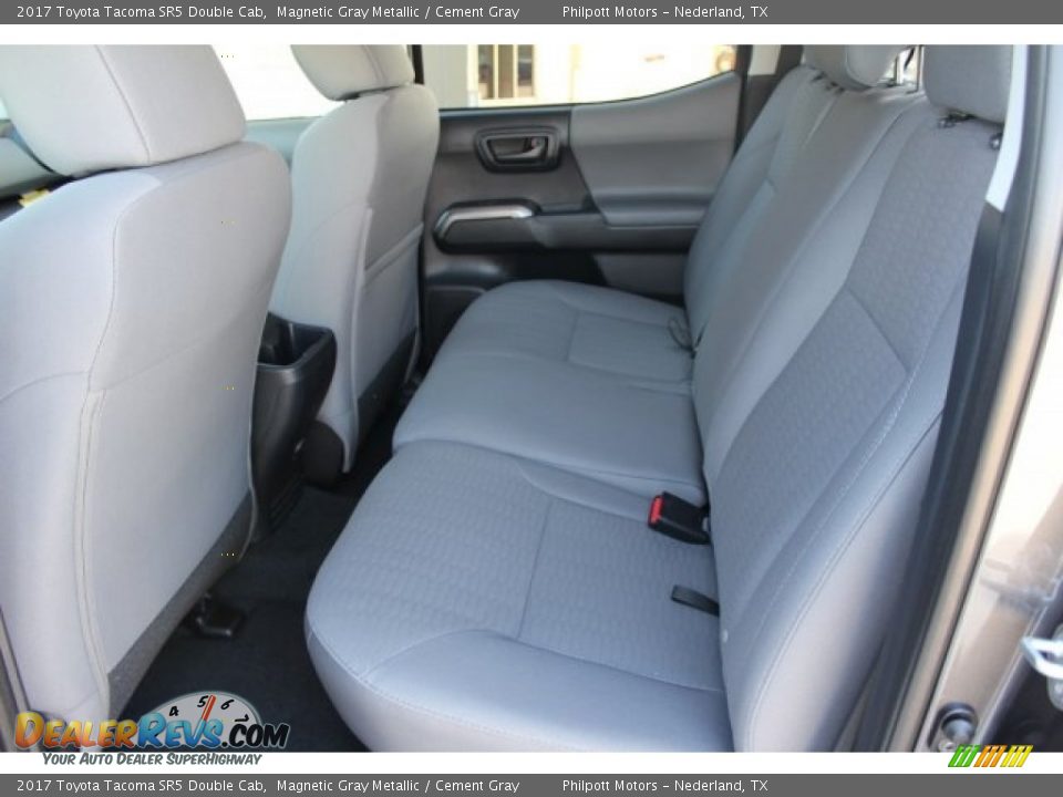 2017 Toyota Tacoma SR5 Double Cab Magnetic Gray Metallic / Cement Gray Photo #22