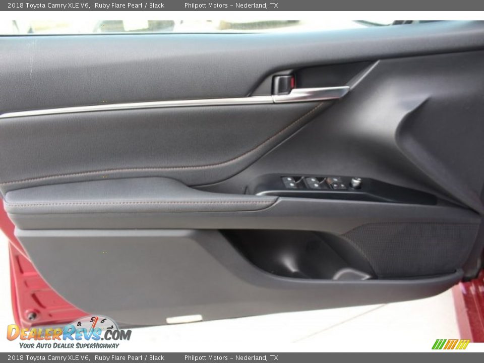 2018 Toyota Camry XLE V6 Ruby Flare Pearl / Black Photo #8