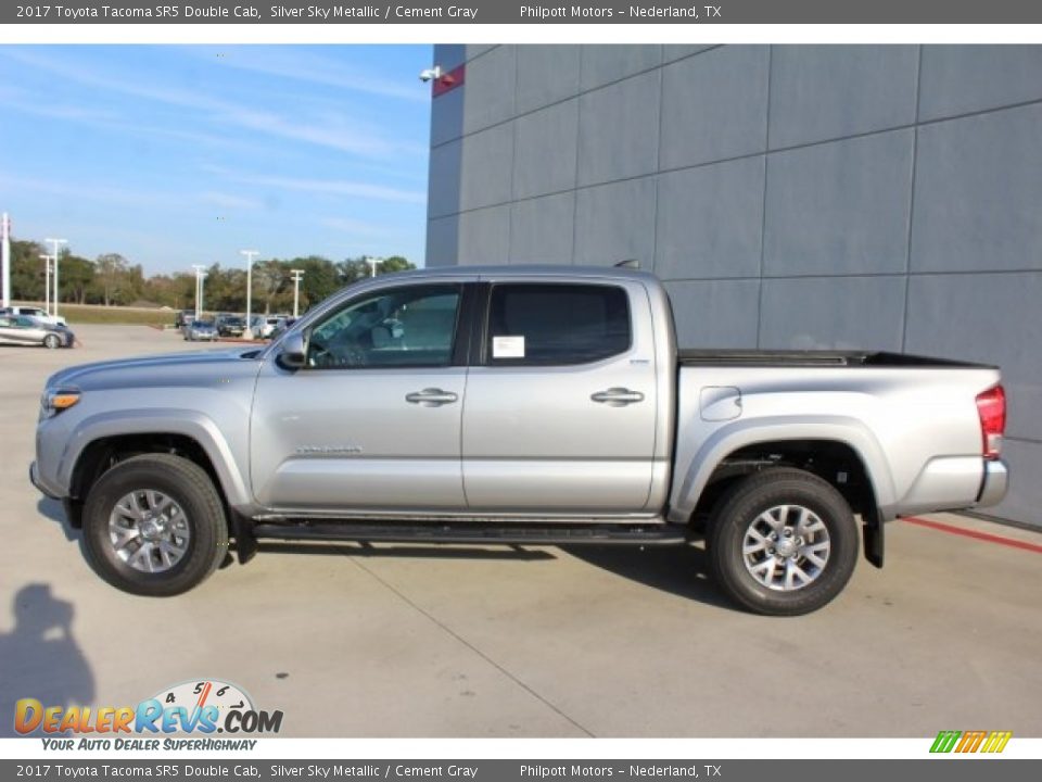 2017 Toyota Tacoma SR5 Double Cab Silver Sky Metallic / Cement Gray Photo #5