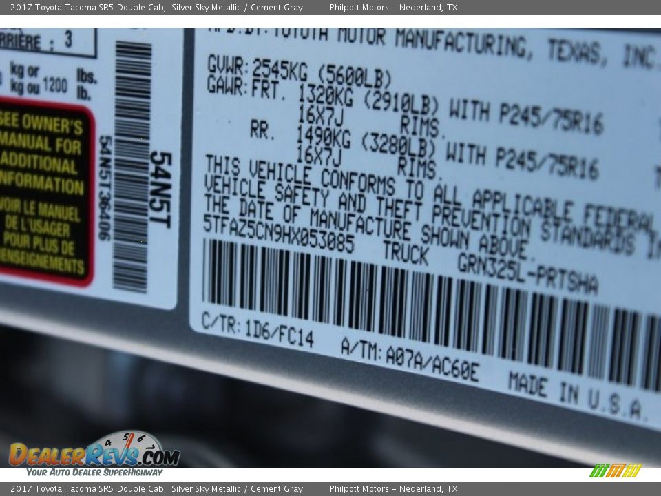 2017 Toyota Tacoma SR5 Double Cab Silver Sky Metallic / Cement Gray Photo #28