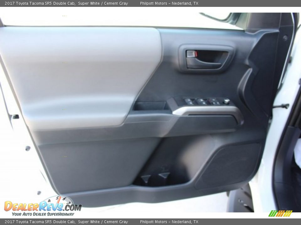 2017 Toyota Tacoma SR5 Double Cab Super White / Cement Gray Photo #8