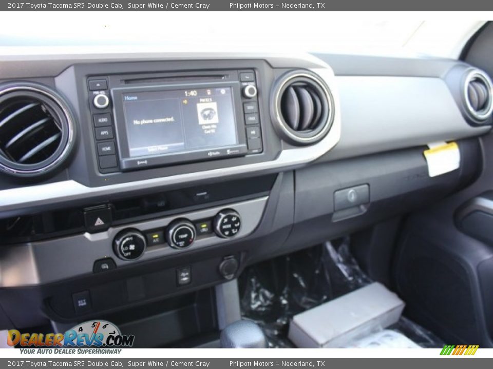 2017 Toyota Tacoma SR5 Double Cab Super White / Cement Gray Photo #11