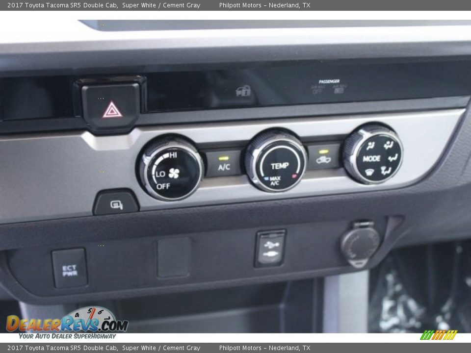 2017 Toyota Tacoma SR5 Double Cab Super White / Cement Gray Photo #13