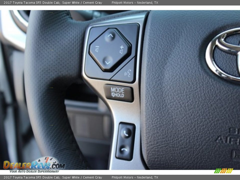 2017 Toyota Tacoma SR5 Double Cab Super White / Cement Gray Photo #17