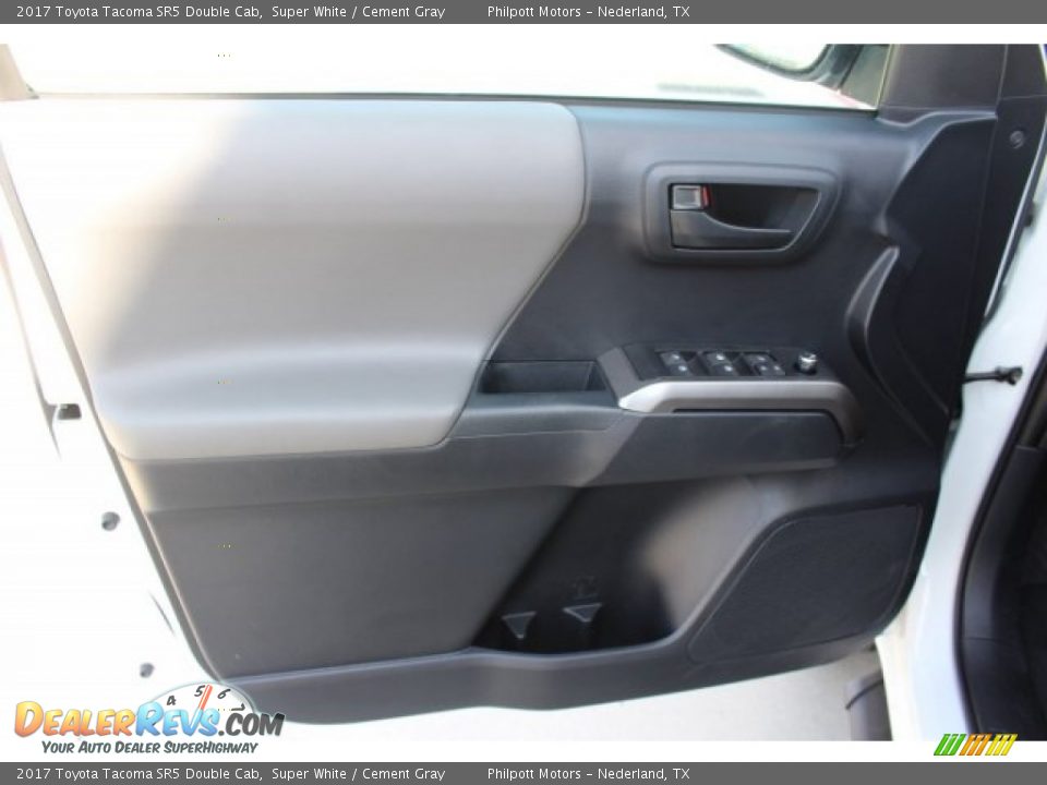 2017 Toyota Tacoma SR5 Double Cab Super White / Cement Gray Photo #8