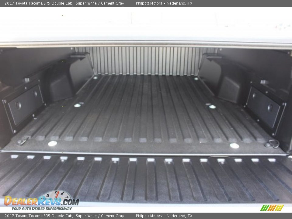 2017 Toyota Tacoma SR5 Double Cab Super White / Cement Gray Photo #25