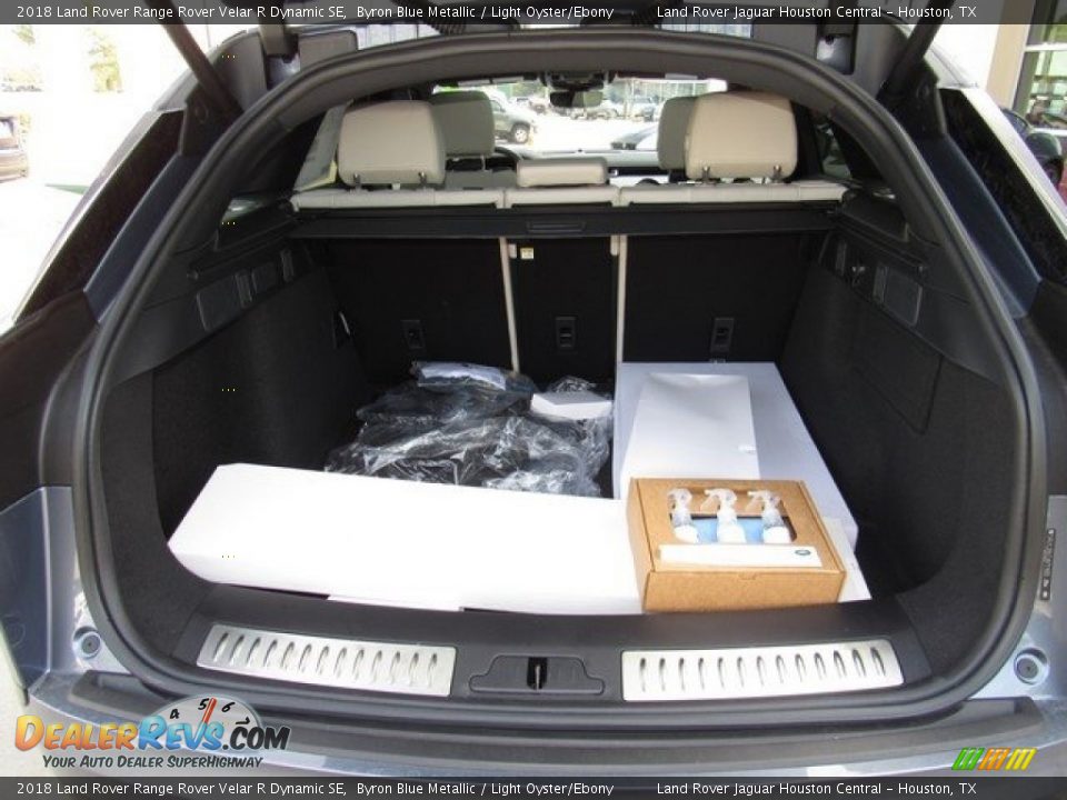 2018 Land Rover Range Rover Velar R Dynamic SE Trunk Photo #16
