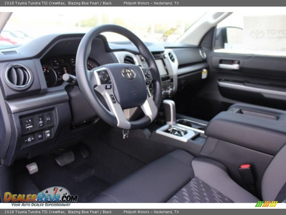 Black Interior - 2018 Toyota Tundra TSS CrewMax Photo #11