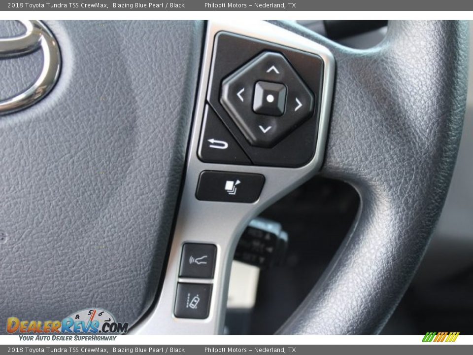 Controls of 2018 Toyota Tundra TSS CrewMax Photo #23