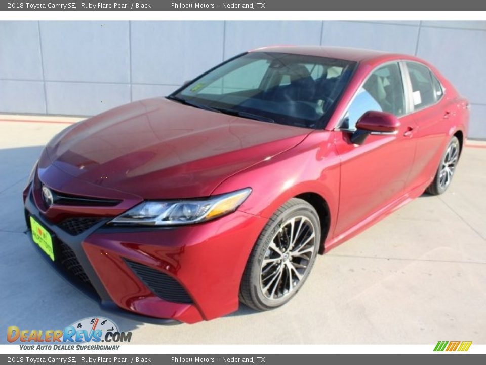 2018 Toyota Camry SE Ruby Flare Pearl / Black Photo #3