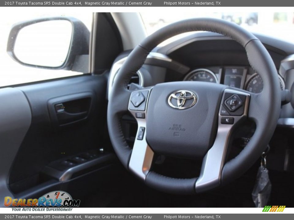 2017 Toyota Tacoma SR5 Double Cab 4x4 Magnetic Gray Metallic / Cement Gray Photo #24
