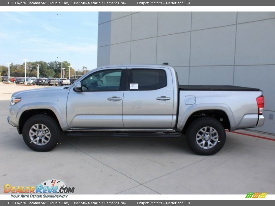 2017 Toyota Tacoma SR5 Double Cab Silver Sky Metallic / Cement Gray Photo #5