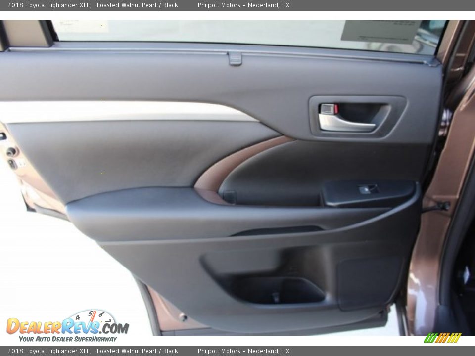2018 Toyota Highlander XLE Toasted Walnut Pearl / Black Photo #26