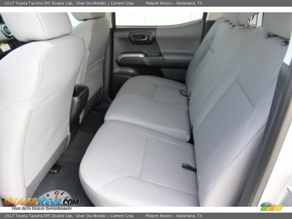 2017 Toyota Tacoma SR5 Double Cab Silver Sky Metallic / Cement Gray Photo #23
