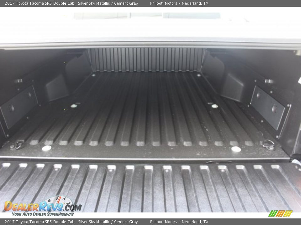 2017 Toyota Tacoma SR5 Double Cab Silver Sky Metallic / Cement Gray Photo #26