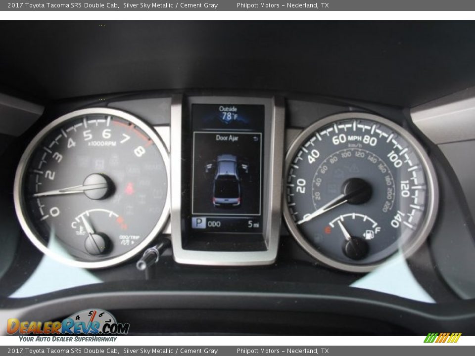 2017 Toyota Tacoma SR5 Double Cab Silver Sky Metallic / Cement Gray Photo #28