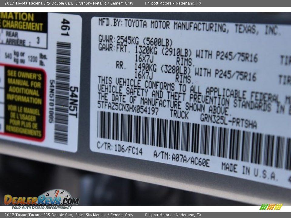 2017 Toyota Tacoma SR5 Double Cab Silver Sky Metallic / Cement Gray Photo #29