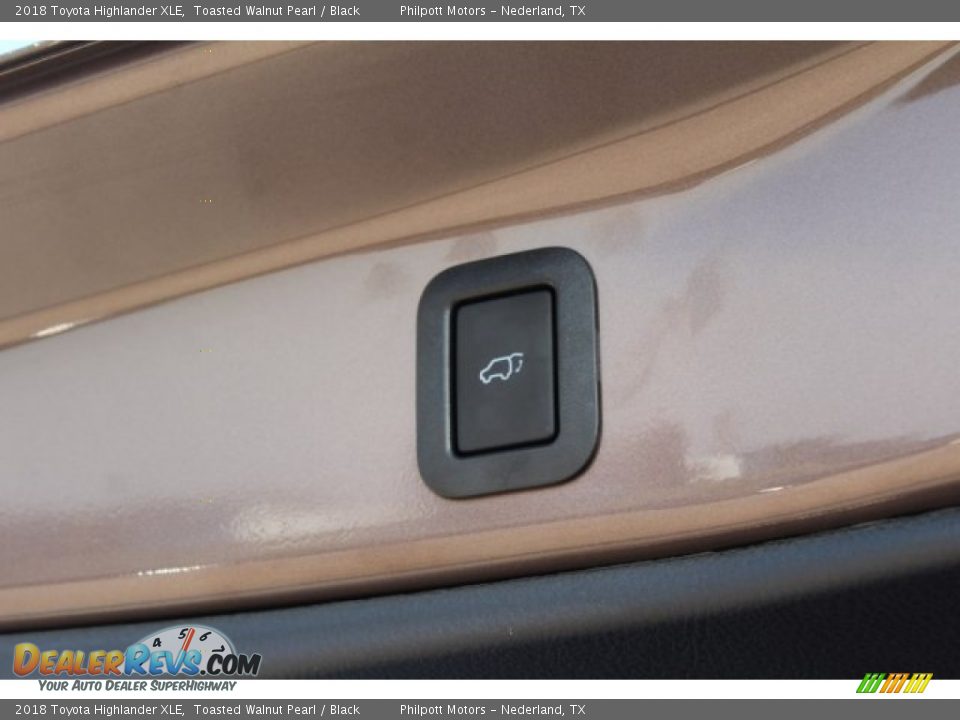 2018 Toyota Highlander XLE Toasted Walnut Pearl / Black Photo #33