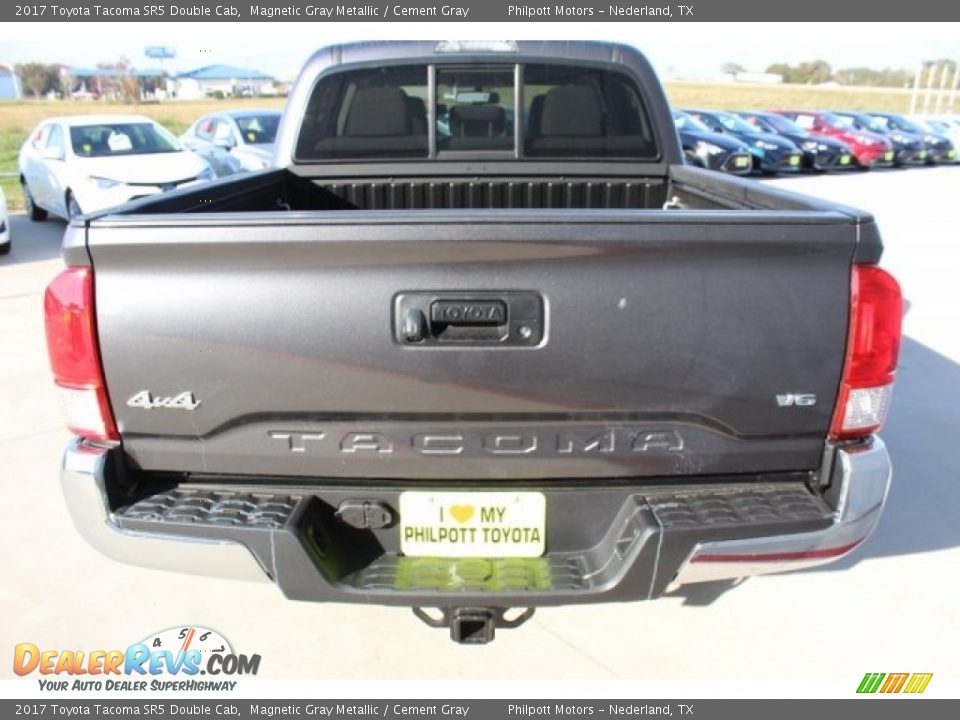 2017 Toyota Tacoma SR5 Double Cab Magnetic Gray Metallic / Cement Gray Photo #7