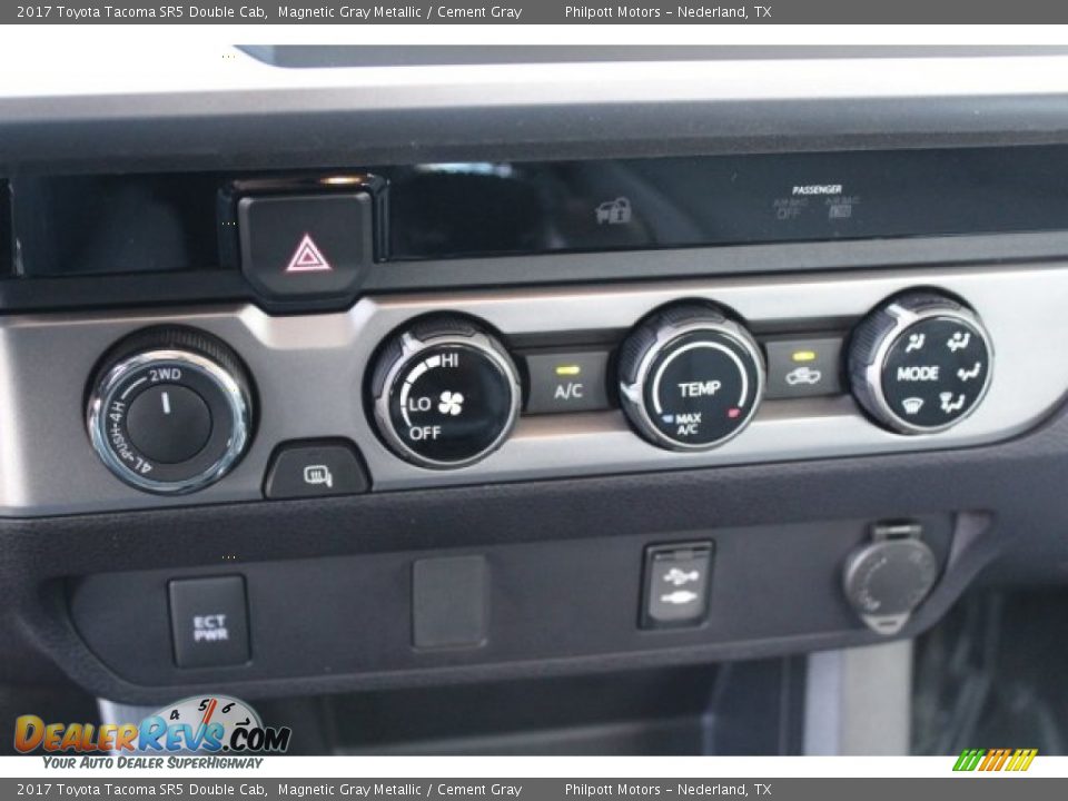 2017 Toyota Tacoma SR5 Double Cab Magnetic Gray Metallic / Cement Gray Photo #13