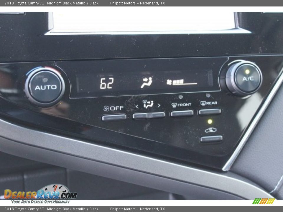 2018 Toyota Camry SE Midnight Black Metallic / Black Photo #14