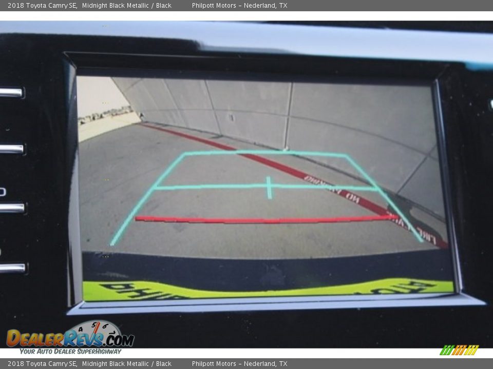 2018 Toyota Camry SE Midnight Black Metallic / Black Photo #17
