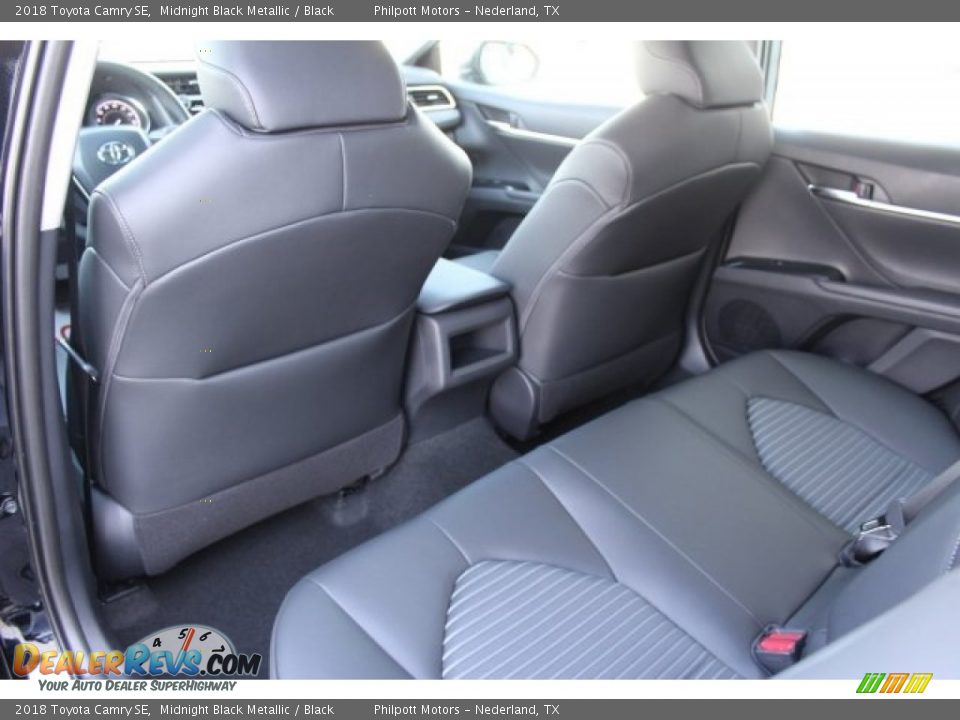 2018 Toyota Camry SE Midnight Black Metallic / Black Photo #23