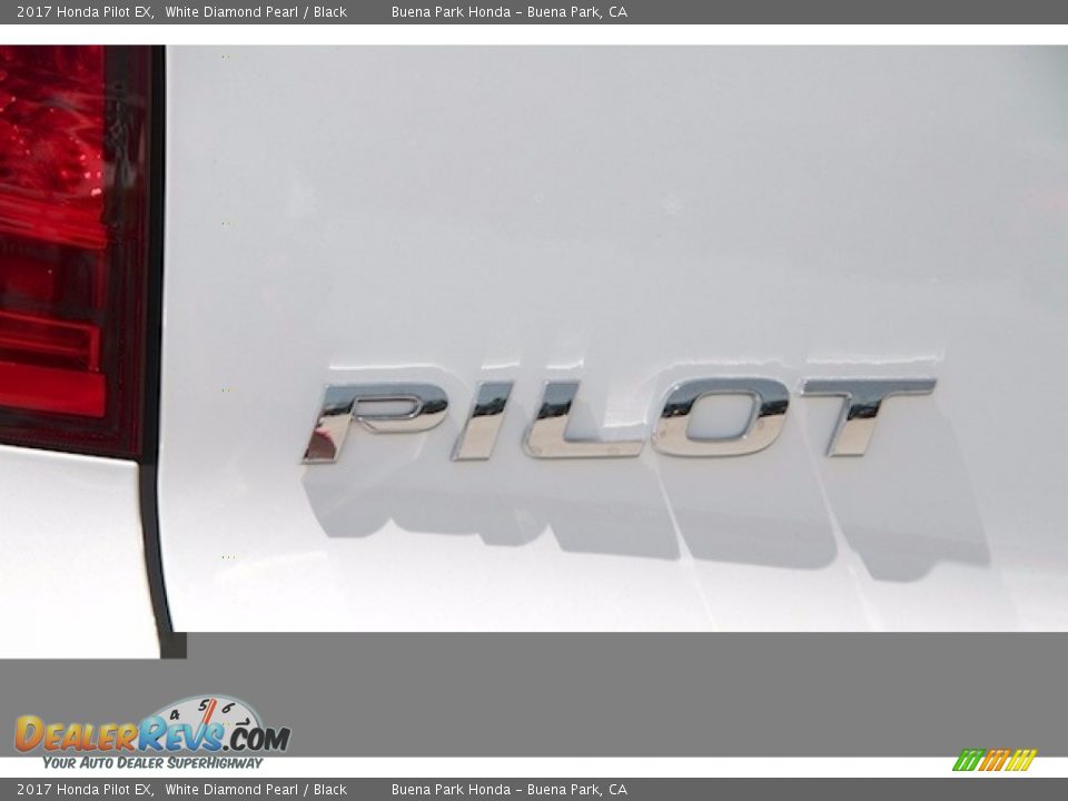 2017 Honda Pilot EX White Diamond Pearl / Black Photo #3