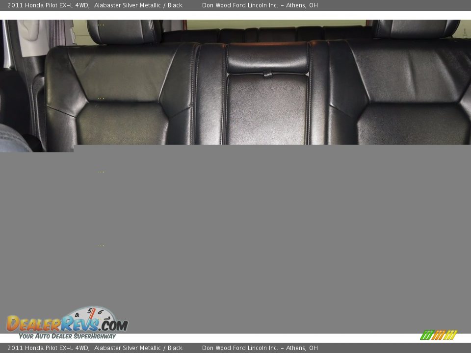 2011 Honda Pilot EX-L 4WD Alabaster Silver Metallic / Black Photo #17