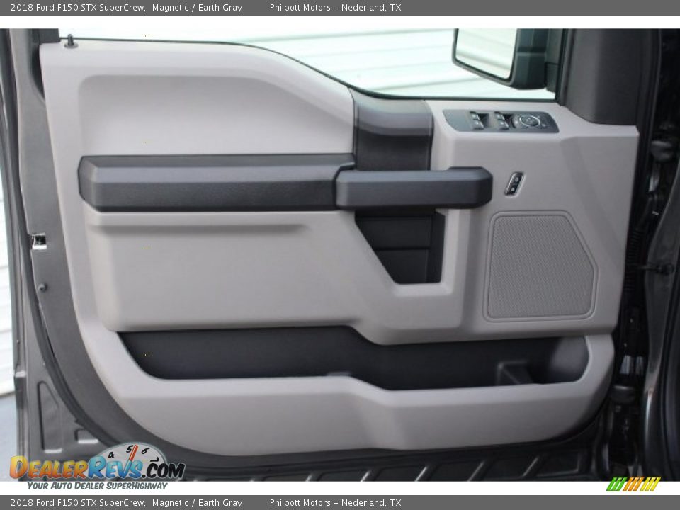 2018 Ford F150 STX SuperCrew Magnetic / Earth Gray Photo #10