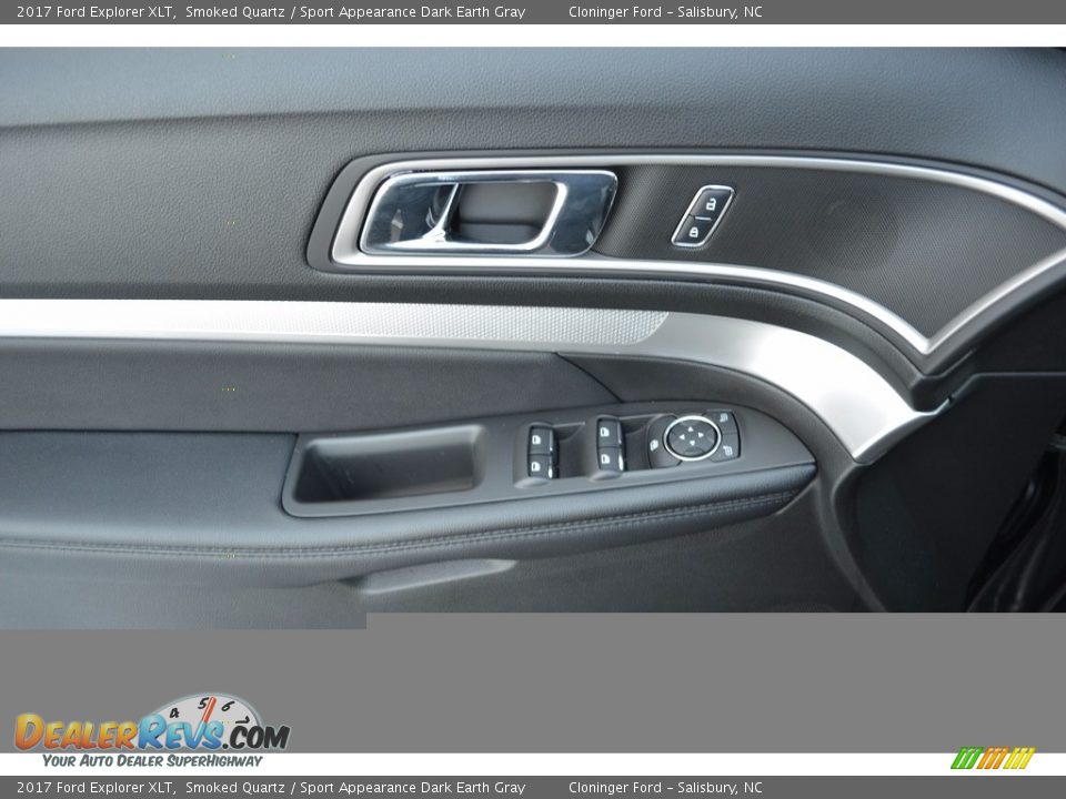 2017 Ford Explorer XLT Smoked Quartz / Sport Appearance Dark Earth Gray Photo #5