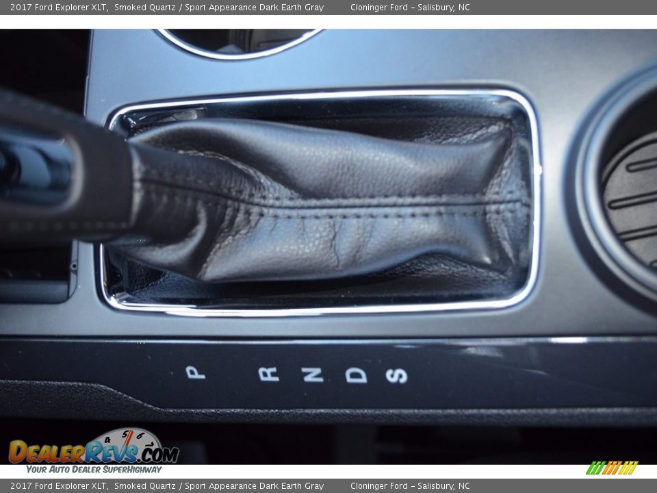 2017 Ford Explorer XLT Smoked Quartz / Sport Appearance Dark Earth Gray Photo #16