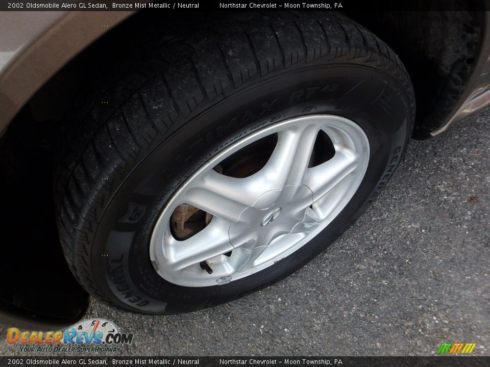 2002 Oldsmobile Alero GL Sedan Bronze Mist Metallic / Neutral Photo #7