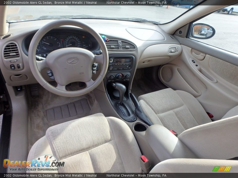 2002 Oldsmobile Alero GL Sedan Bronze Mist Metallic / Neutral Photo #10