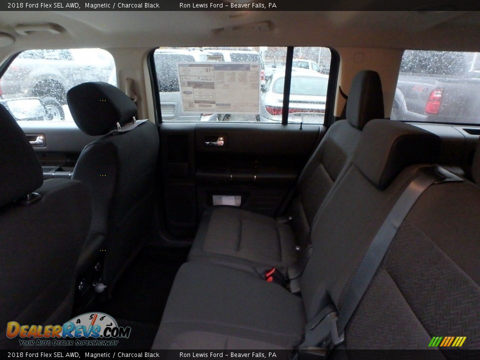 Rear Seat of 2018 Ford Flex SEL AWD Photo #12