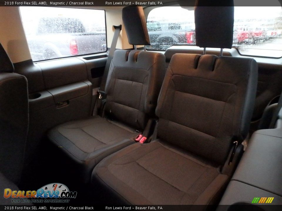 Rear Seat of 2018 Ford Flex SEL AWD Photo #13