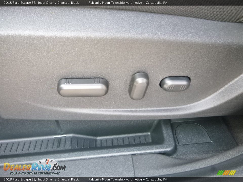 2018 Ford Escape SE Ingot Silver / Charcoal Black Photo #13