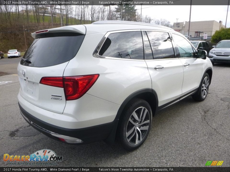 2017 Honda Pilot Touring AWD White Diamond Pearl / Beige Photo #4