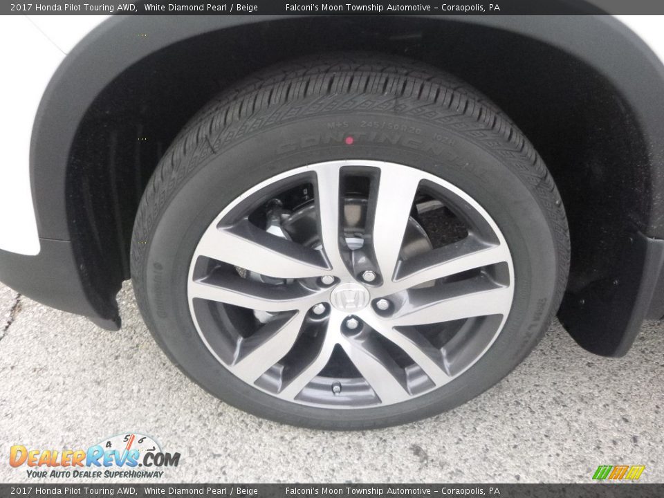 2017 Honda Pilot Touring AWD White Diamond Pearl / Beige Photo #7