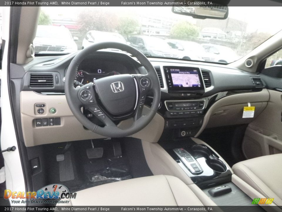 2017 Honda Pilot Touring AWD White Diamond Pearl / Beige Photo #10