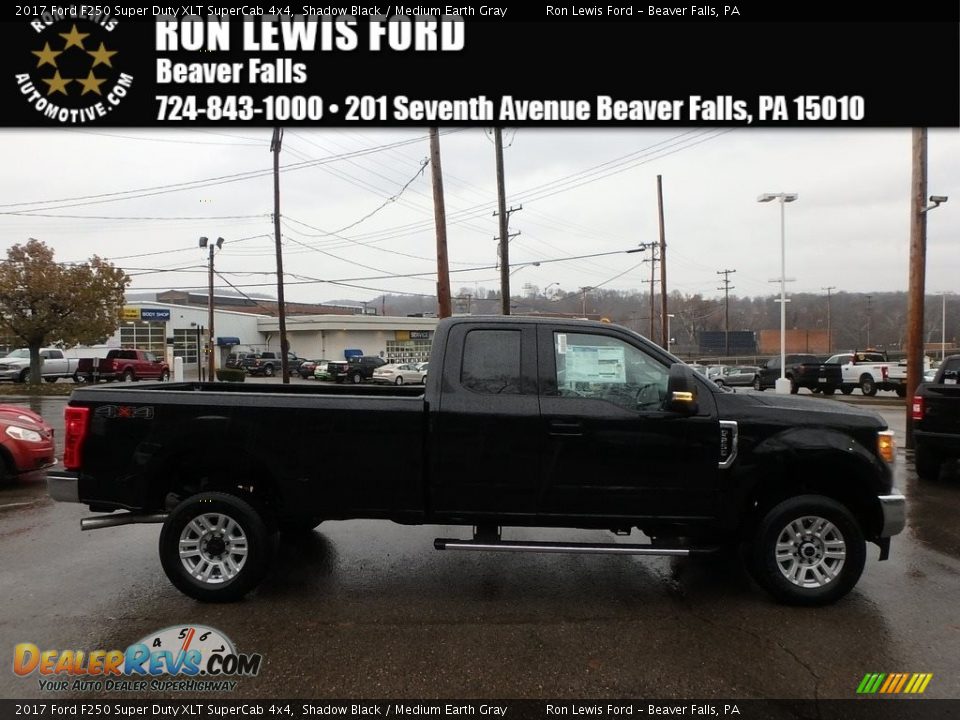 2017 Ford F250 Super Duty XLT SuperCab 4x4 Shadow Black / Medium Earth Gray Photo #1