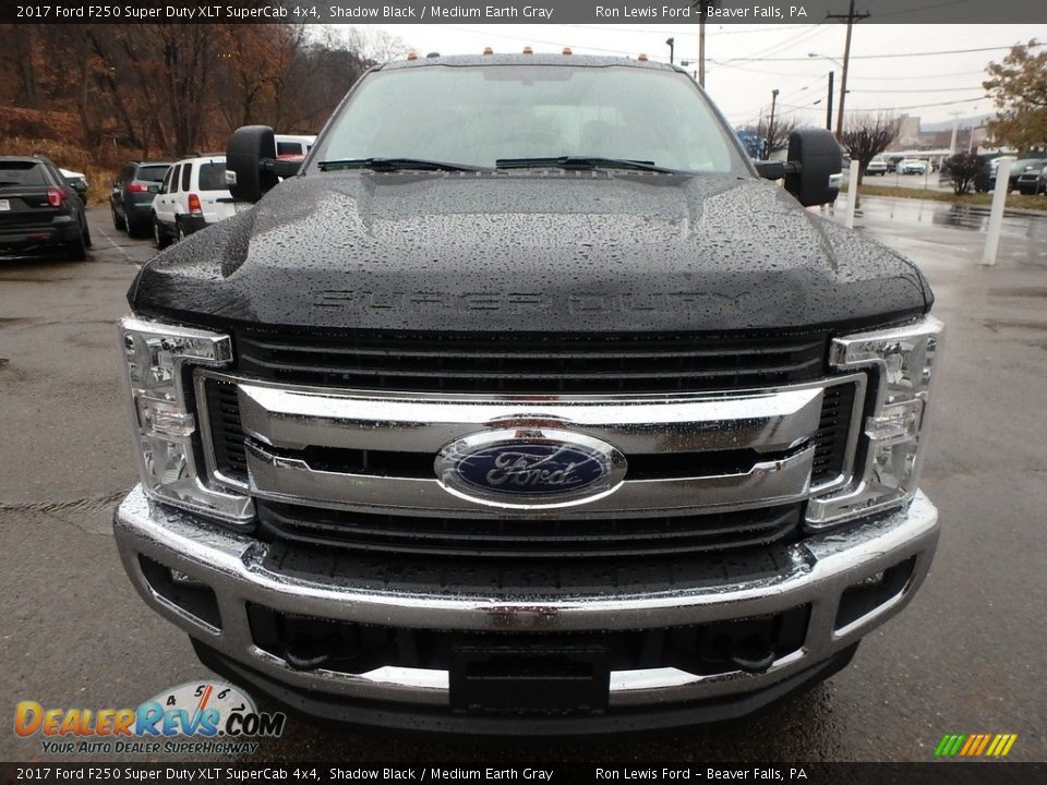 2017 Ford F250 Super Duty XLT SuperCab 4x4 Shadow Black / Medium Earth Gray Photo #7