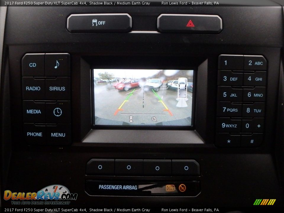 2017 Ford F250 Super Duty XLT SuperCab 4x4 Shadow Black / Medium Earth Gray Photo #19
