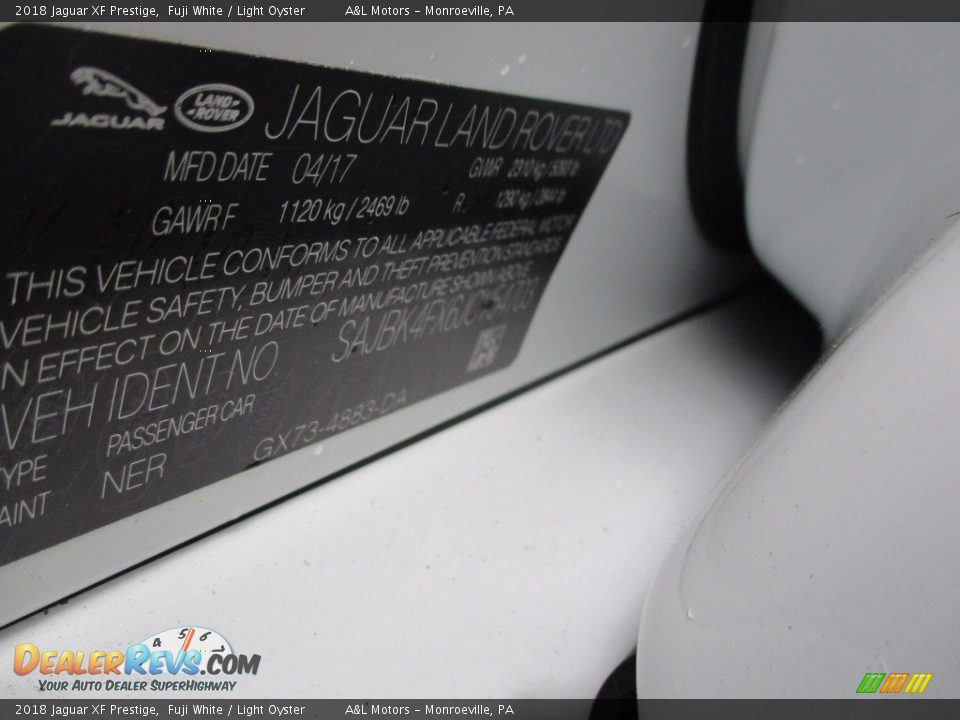2018 Jaguar XF Prestige Fuji White / Light Oyster Photo #19