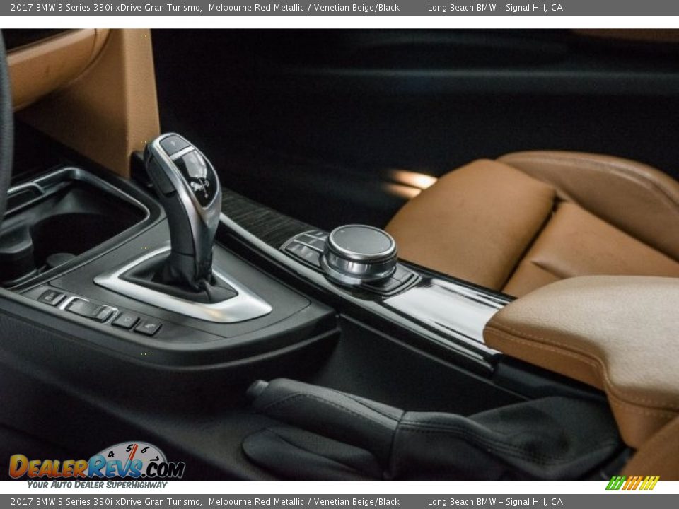 2017 BMW 3 Series 330i xDrive Gran Turismo Shifter Photo #18